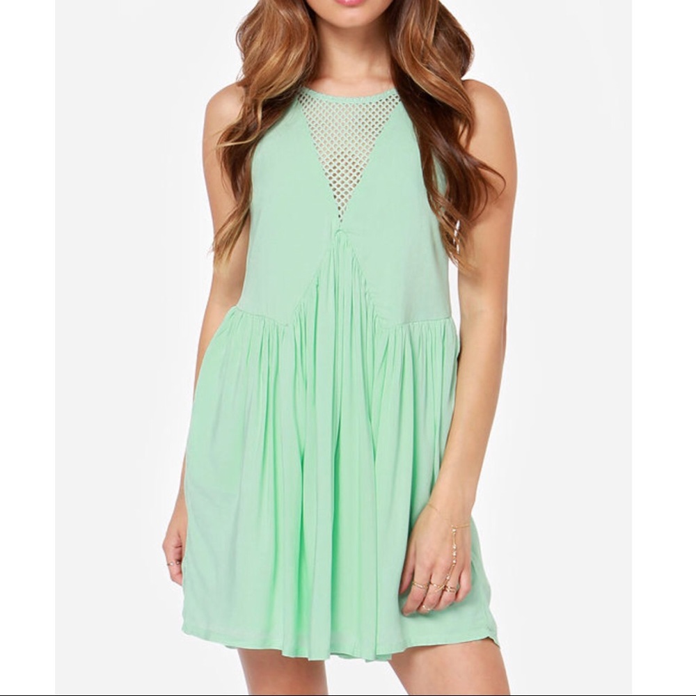 MINK PINK BORN FREE CUTOUT MINT GREEN DRESS